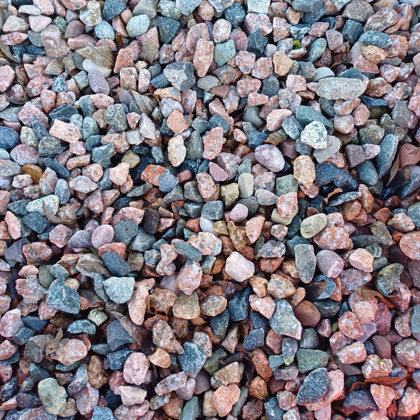 Glenview Pink Granite 20mm - 1 Tonne
