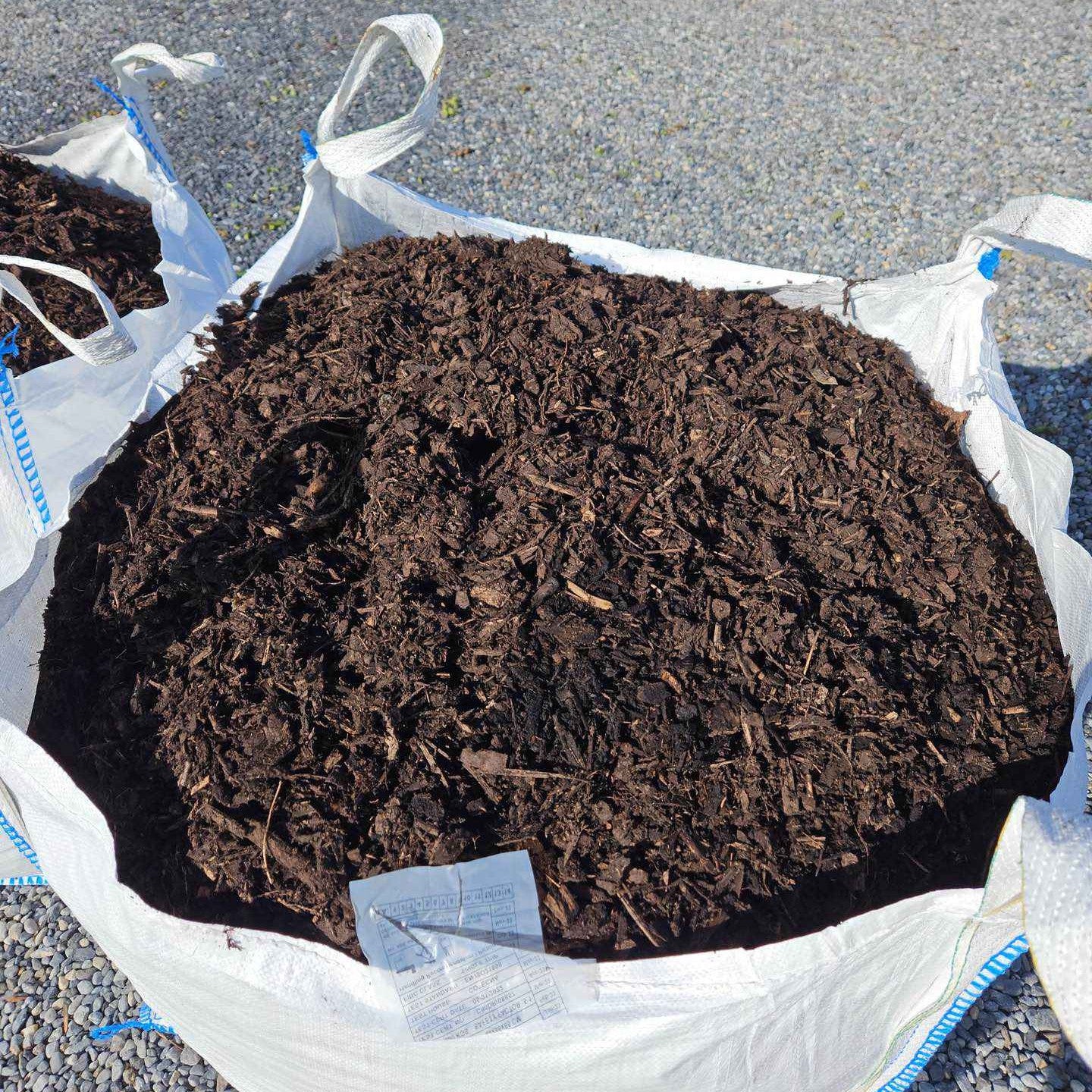 Bark Mulch Medium Chip – Timber Bark And Mulch